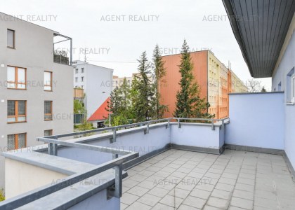 Pronájem bytu 1+kk, 35 m2, ulice Pelzova, P5 -Zbraslav