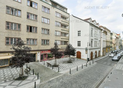 Pronájem bytu 3+1, 161m2, ulice Soukenická, Praha 1.