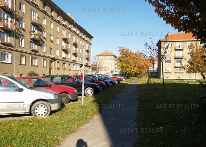  Prodej pěkného bytu 2+1, 55m2 v obytné zástavbě Kladno-Kročehlavy.
