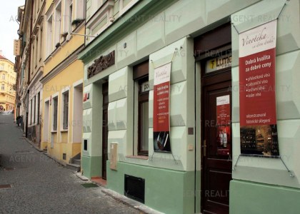 Prodej nebytového prostoru k podnikání nedaleko Václavského náměsti P2-Nové město.