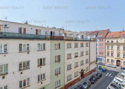 Prodej bytu 4+kk, 116 m2, ulice Vrázova, Praha 5 - Smíchov