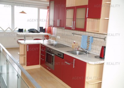 Prodej bytu 2+kk, 62m2 s balkonem a parkovacím stáním v novostavbě Praha 9 - Vysočany 