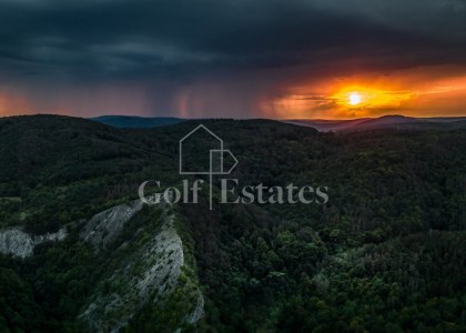 Prodej stavebního pozemku 1258m2, ulice Na Veselou, Beroun