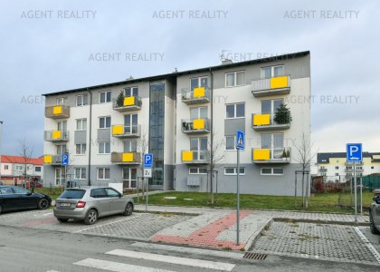 Pronájem bytu 2+kk, 58 m2, ulice Příhodova, Chýně