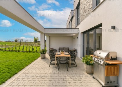 Prodej domu, 5+kk, 141m2, Slaný - Dolín