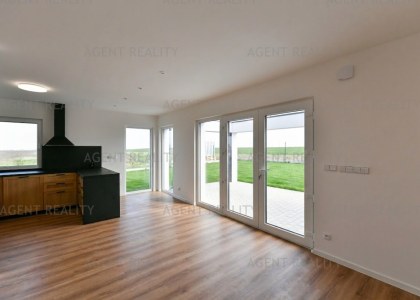 Prodej domu, 5+kk, 141m2, Slaný - Dolín