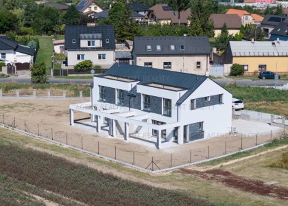 Prodej domu 186/60AA, 5+kk, 141m2, Slaný - Dolín