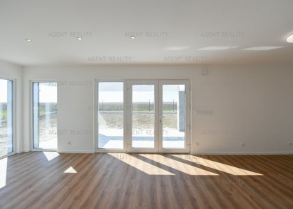 Prodej domu 186/60AA, 5+kk, 141m2, Slaný - Dolín