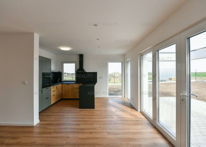 Prodej domu, 5+kk, 141m2, Slaný - Dolín