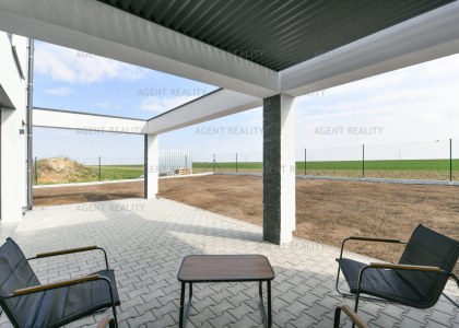 Prodej domu, 5+kk, 141m2, Slaný - Dolín