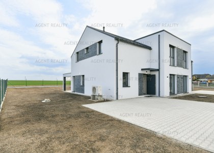 Prodej domu, 5+kk, 141m2, Slaný - Dolín