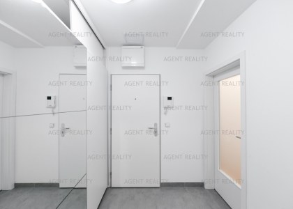 Pronájem bytu 2+KK, 44m2, ulice V Závětří, Praha 7 - Holešovice