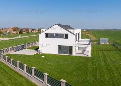 Prodej domu, 5+kk, 141m2, Slaný - Dolín
