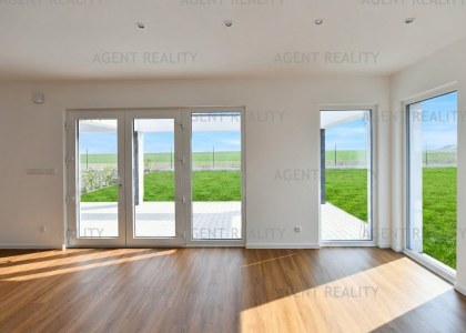 Prodej domu, 5+kk, 141m2, Slaný - Dolín