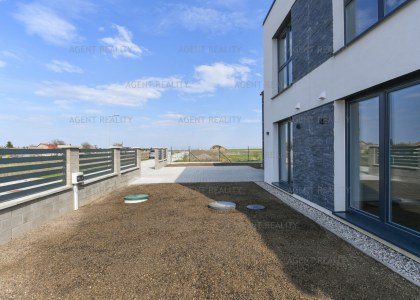 Prodej domu, 5+kk, 141m2, Slaný - Dolín
