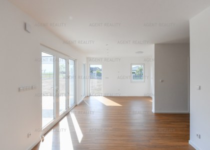 Prodej domu, 5+kk, 141m2, Slaný - Dolín