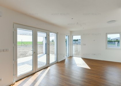 Prodej domu, 5+kk, 141m2, Slaný - Dolín
