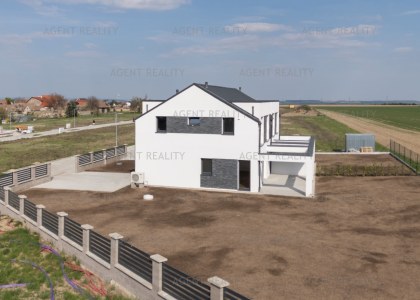 Prodej domu, 5+kk, 141m2, Slaný - Dolín