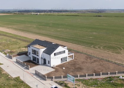 Prodej domu, 5+kk, 141m2, Slaný - Dolín