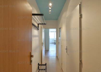 Pronájem bytu 1+kk, 28 m2, ulice Hnězděnská, Praha 8 - Troja