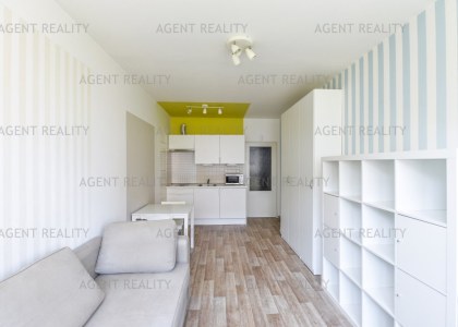 Pronájem bytu 1+kk, 28 m2, ulice Hnězděnská, Praha 8 - Troja