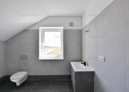 Prodej bytového domu , 2x, 5+kk, 141m2, Slaný - Dolín