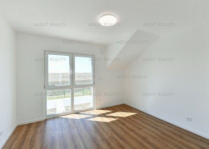Prodej bytového domu , 2x, 5+kk, 141m2, Slaný - Dolín