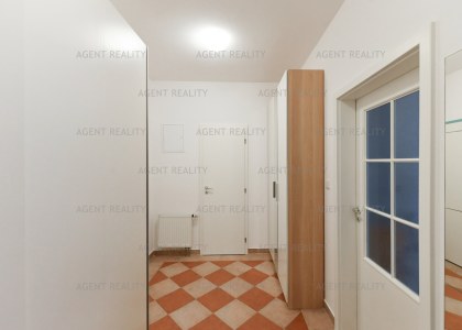 Pronájem bytu 2+kk, 57m2 s balkonem, ulice Slavníkova, Praha - Břevnov