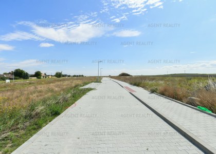 Prodej stavebního pozemku 186/55, 879 m2, Slaný - Dolín