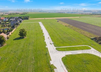 Prodej stavebního pozemku 186/87, 800 m2, Slaný - Dolín