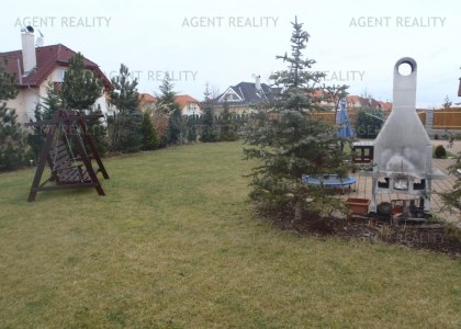Prodej samostatně stojícího RD 6+1 se zahradou 800m2 v Hostivicích u Prahy