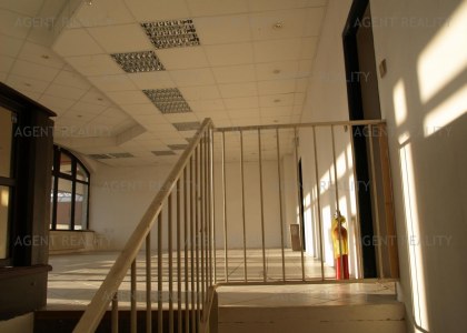 Prodej zavedeného pensionu 750m2 s obchodními prostory 200m2 a s dobrým výnosem v centru Harrachova.